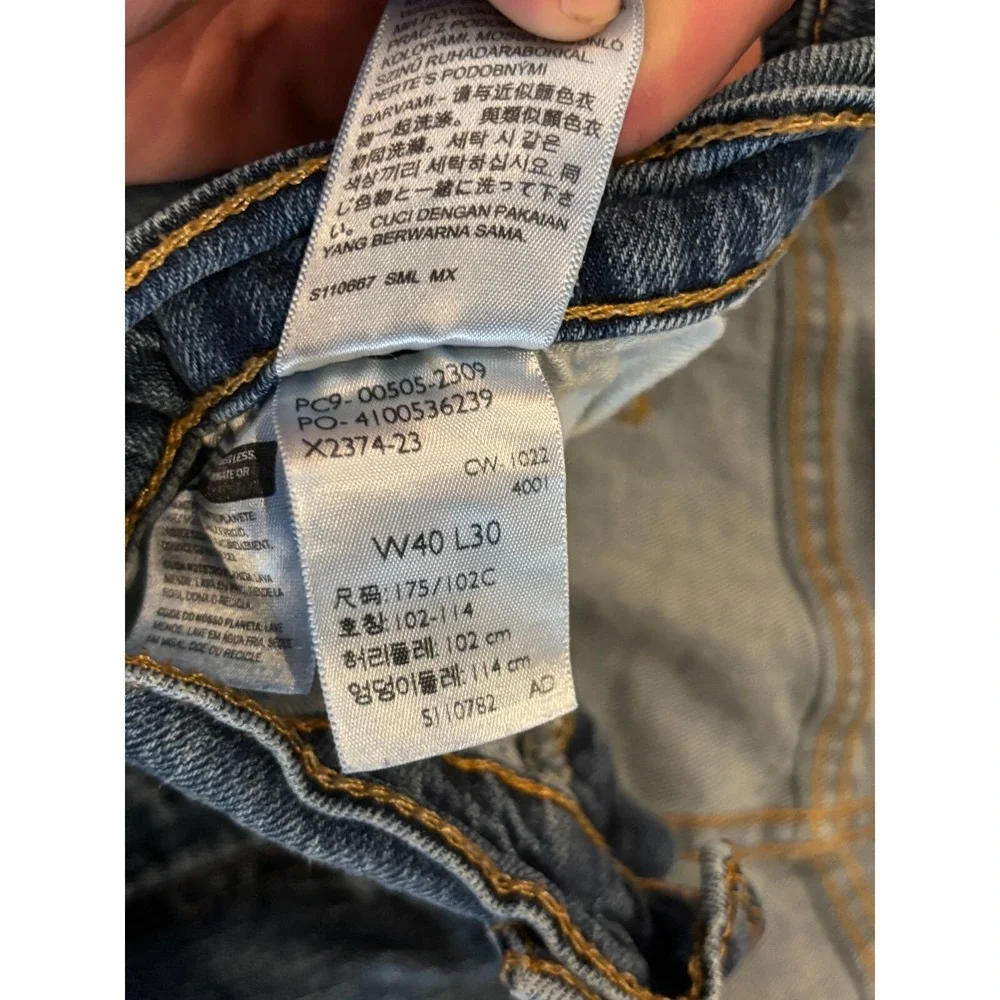 Levis 505 Jeans Mens 40x30 Regular Fit Straight Medium Wash Blue Denim Relaxed